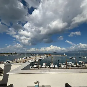 https://urla-marin-otel.aegeanhotels.net